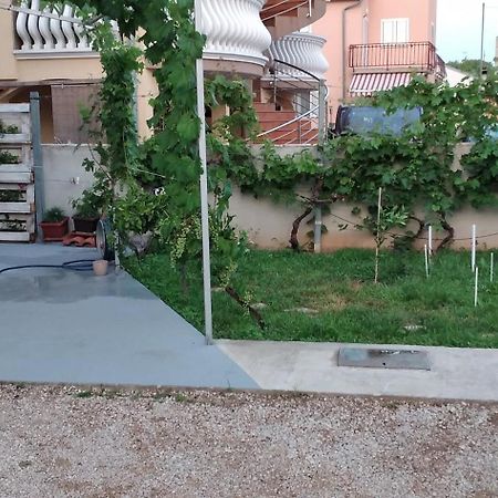 Apartman Ana Vodice Exterior foto